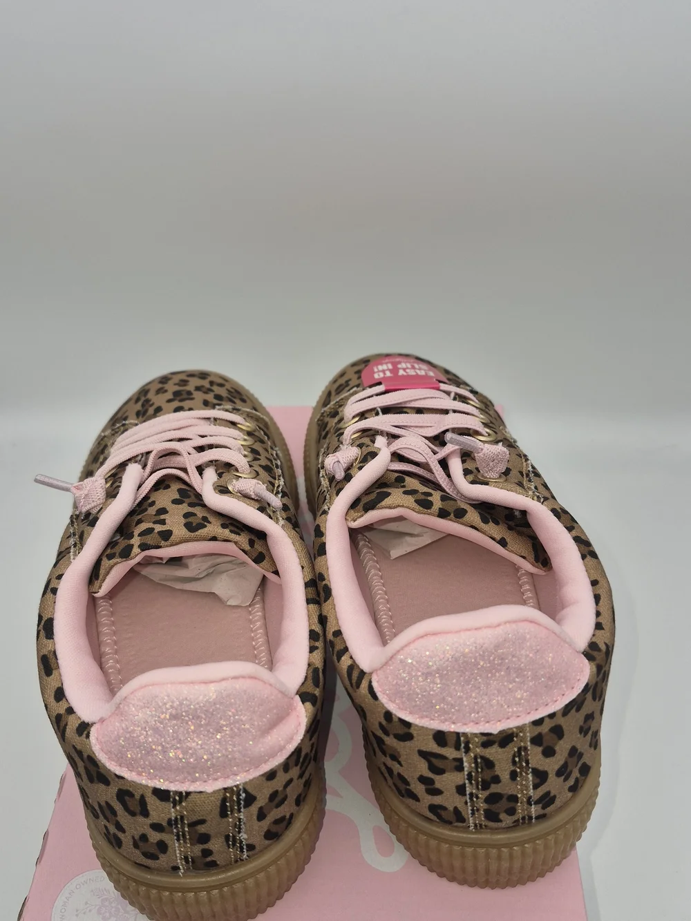 Jellypop Leopard Print Sneakers with Pink Laces and Lining Girl's Size 2M NIB